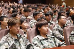 治安防范联管公共服务联办全面提升校园安全建设水平