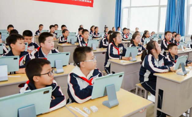 才智心育系统掩盖万余名学生构成心理健康教育全息画像 才智心育系统掩盖万余名学生构成心理健康教育全息画像